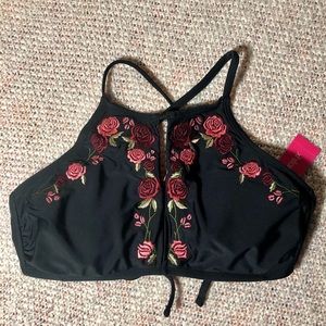 Xhilaration Floral Bathing Suit Top